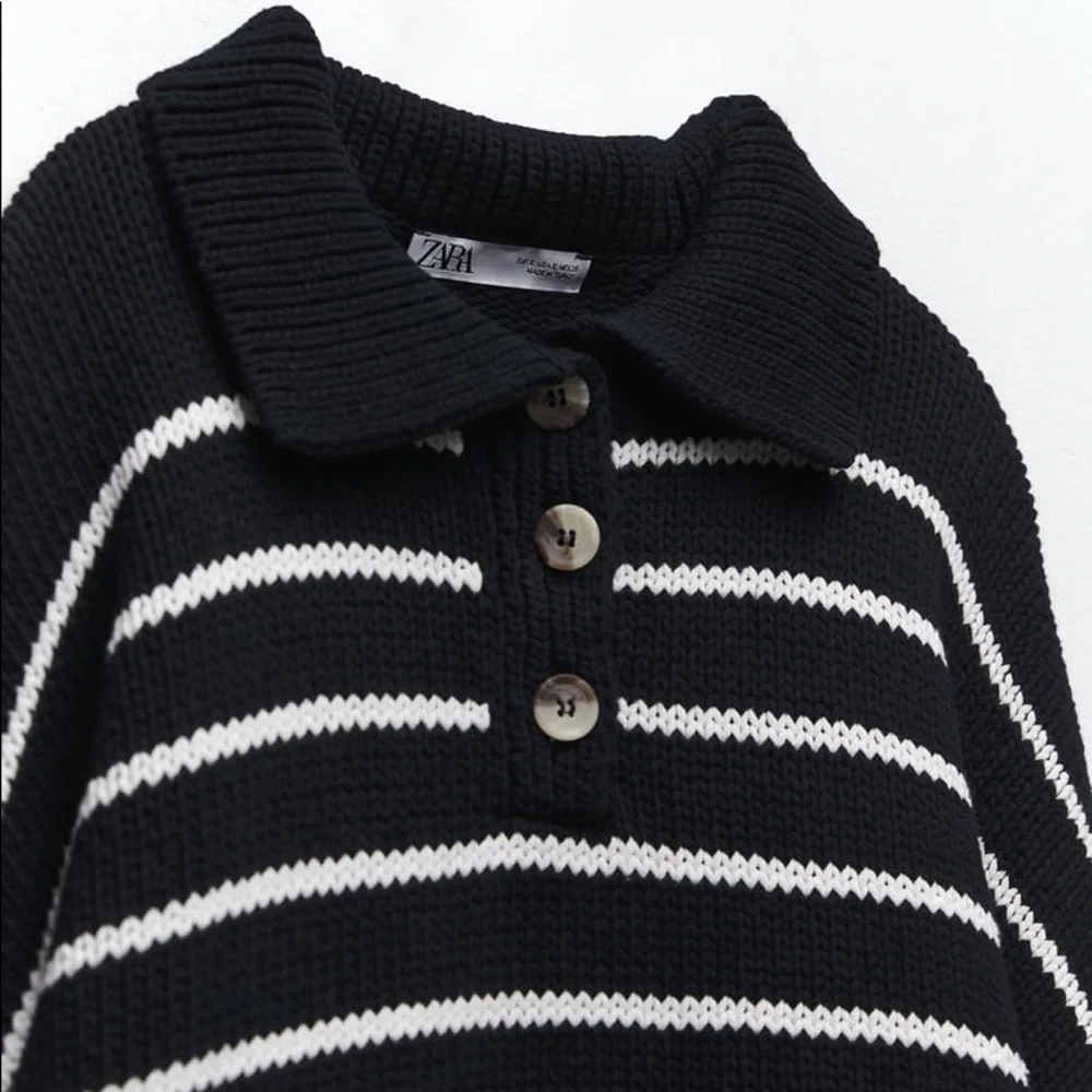 Zara Crop Sweater - Picture 10 of 11